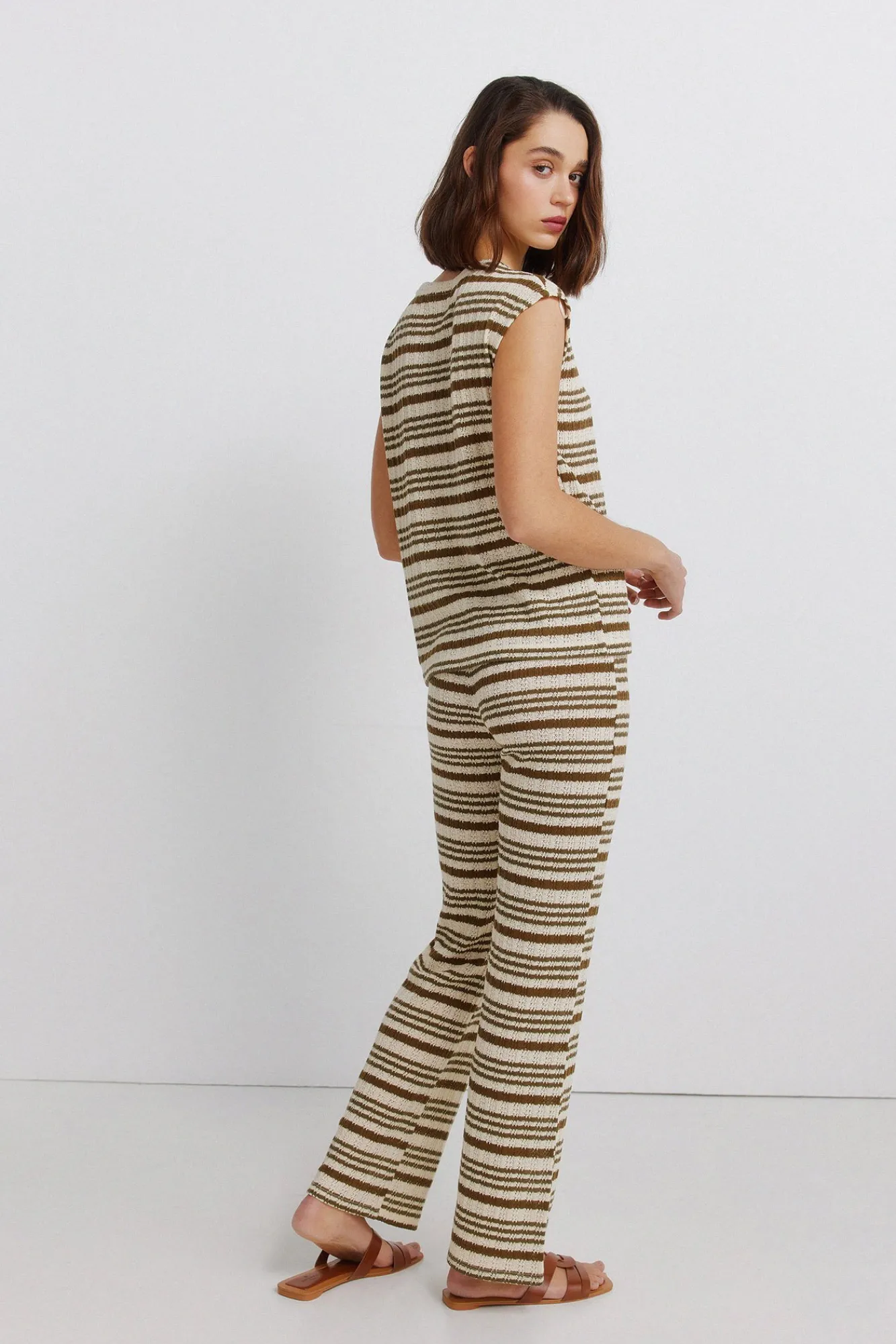 Outlet Springfield Pantalon en tricot à rayures beige
