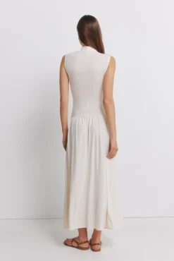 Outlet Springfield Robe fronc&eacute;e nude
