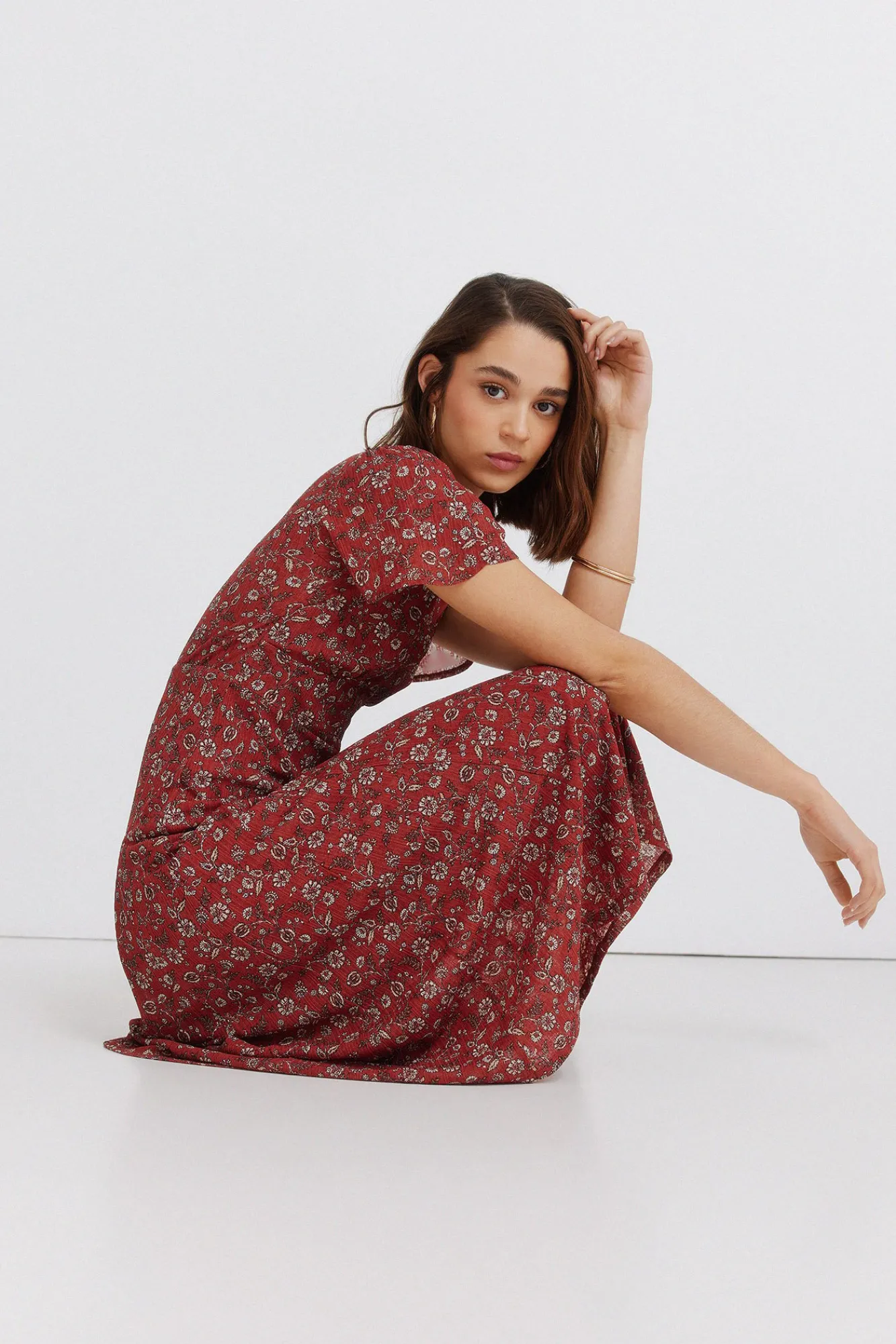 New Springfield Robe midi col choker imprimée bordeaux
