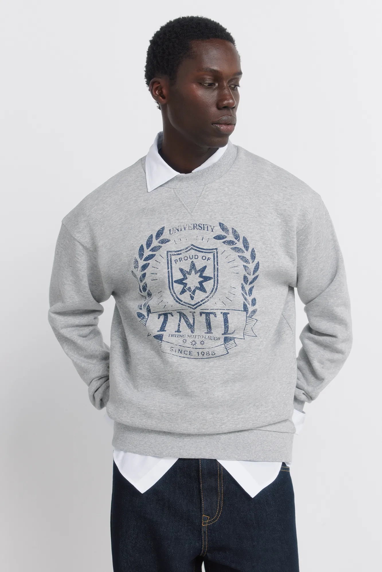 Sale Springfield Sweat-shirt à écusson gris