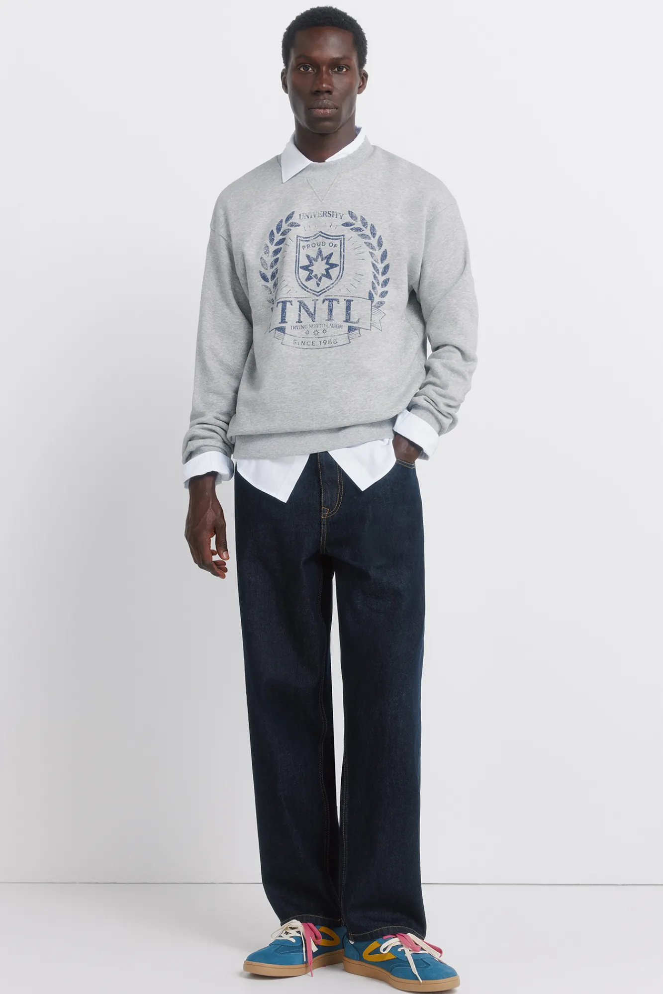 Sale Springfield Sweat-shirt à écusson gris