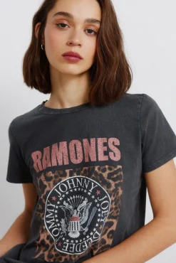 Online Springfield T-shirt "Ramones" gris